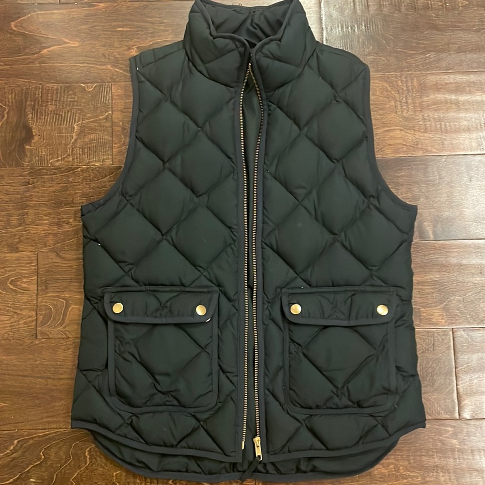 JCrew Down Puffer in Hunter Green
